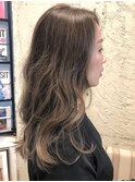 ハイライト/クリアベージュ/ロングウェーブ　　担当　夕島