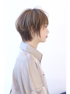オーロ 宝塚店(ORO) 耳かけショート濡れ髪抜け感ミニボブクールショートくびれヘア