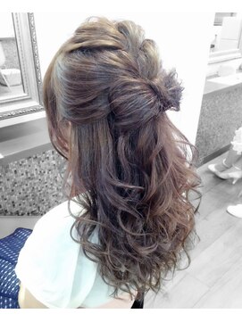 プリュス 名古屋(Plus) リボンハーフアップ