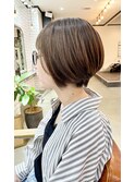 ショートボブ
