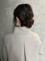 【シニヨンヘアアレンジ】ヘアセット/渋谷/黒染め/学割U24/眉毛