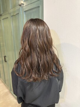 ヘアサロン ナノ(hair salon nano) アッシュブラウン/ワンカラー/ロング/巻き髪/20代/30代/40代