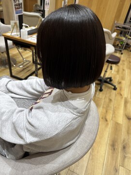 フィゼル あべのルシアス店(Aujua fizelle) ストレート × ボブ