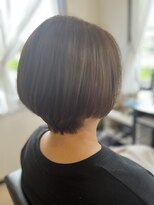 コア フィール ア デイ(COIFFURE A DAY) 【艶SARAショート】M3Dクーポンでおとく