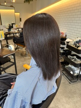 オーバルヘアー(OVAL hair) 透明感カラー/モカブラウン/レイヤーカット