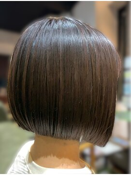 カリフ 大船(calif.) 【calif】艶ボブデザイン