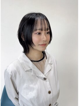 ラル(Lull) 黒髪/レイヤーボブ