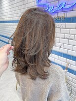 シー バイ ロンド 新宿(Sea by Lond)&nbsp;大人世代におすすめレイヤースタイル☆フォギーベージュ