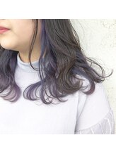 【インナーカラー】カラー特化サロンならではのケアブリーチ施術や多種類のカラー剤による表現力