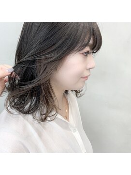 ラミール クオリティオブライフ(lamiell Quality of life) ブリーチなしインナーカラー/グレーベージュ/こなれミディ