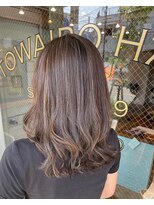 トワイロ(TOWAIRO)&nbsp;グレージュハイライト