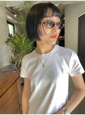 顔まわりがぷつっと可愛いボブスタイル