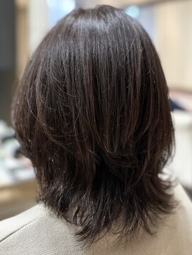 ヘアークリアー 春日部 大人可愛い伸ばしかけで、変化をつけたい人におすすめウルフヘア