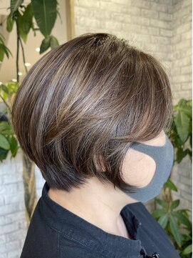ジェービーヘア 稲毛(jb hair) シアーカラーショートダークアッシュ白髪ぼかしスタイル【稲毛】