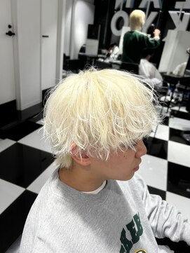オーシャントーキョー(OCEAN TOKYO) メンズパーマツイスパ波巻きスパイラルマッシュセンターパート