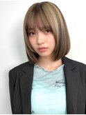 丸みボブ　ハイライト　アッシュ　透明感　抜け感　20代30代