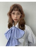 ピンクベージュとブラウンのコントラストカラー