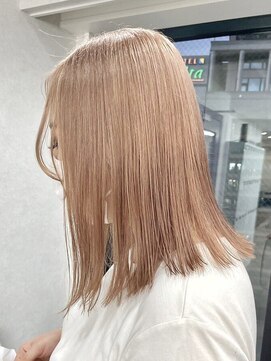 ムク 横浜店(muku) ダブルカラーミルクティーベージュカラーケアブリーチ韓国ボブ