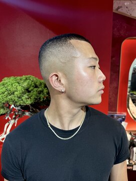 メリケンバーバーショップ トーキョー(MERICAN BARBERSHOP TYO) スパイキーショート/スペインカール/アップバング【嶋壽】273