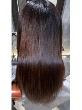 フィエスタ(Fiesta) 髪質改善/縮毛矯正/美髪/艶髪/髪質改善トリートメント/三国ヶ丘