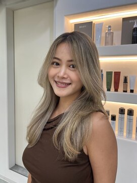 ボンズサロン 麻布十番 パティオ通り店(BONDZSALON) 外国人風ハイライト×バレイヤージュ【麻布十番駅/六本木駅】