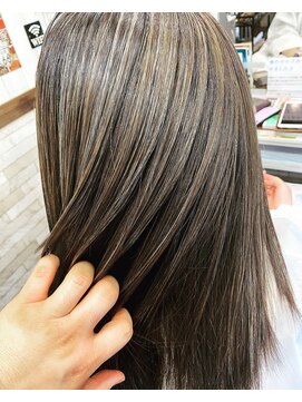 ヘアヒールフェリス(Hair heal Feliz) ハイライトオンカラー