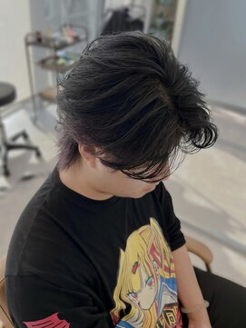 ジーナ 天神(Zina) フェザー/インナーカラー/ブリーチ