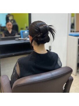 ケリーズグリーン(Kelly's Green) カチモリヘア