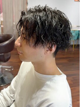 リ メイロ(Re.Meiro) 縦落ちパーマ【メンズ/パーマ/眉毛/沖縄市/美里】