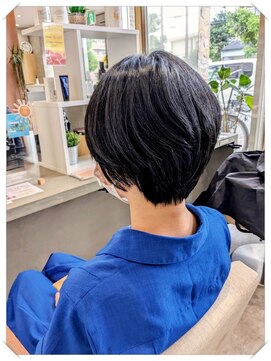 リムヘアーズボウグループ(Rim hairs BEAU group) 朝が楽になるタイトショート