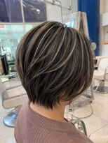 アッシュ 関内店(Ash) ショート ハイライト