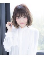 インビテーション(invitation) 【invitation】イルミナカラー☆アッシュベージュワンカールボブ