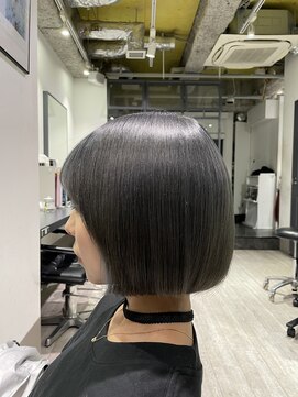 ルイス(L'wis) アイスカラー!おしゃれボブとカラー♪代表朝長