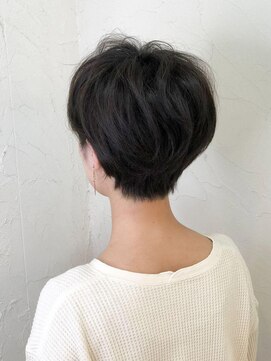 レイール 下北沢(Reir) 【Reir下北沢】*フェミニティショート+モノトーン*