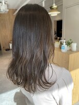 トリート 妙典店(TREAT)&nbsp;アッシュベージュ×ゆる巻き＿TREAT妙典