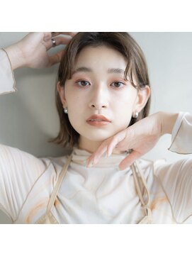 リタ(rita.) 大串弥生◎肩上切りっぱなしボブ