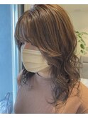 オリーブグレージュカラー