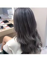 メロウバイケンジ(mellow by KENJE)&nbsp;【バレイヤージュ 】モノトーン×グレージュ