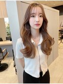 グレージュ_ロングレイヤー_ミルクティーピンク