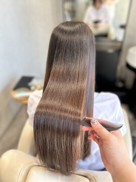 ミントリーフ(Mint leaf) 髪質改善トリートメント【カラーエステ】ヘッドスパ付