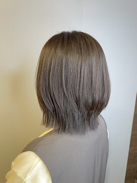 ブロッサム 東久留米店(Blossom) 20代30代40代ミントアッシュグレージュカラーくすみカラー