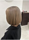 ミルクティーベージュ
