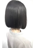 【大人可愛いを叶える重めボブ】