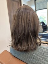 ジェンタ(Jenta)&nbsp;透明感グレージュ