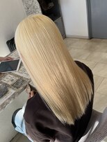 ラピステン 福岡天神 大名店(Lapis) ブリーチ/ハイトーン/ブロンド/ホワイトカラー