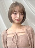 レイヤーボブぱっつん切りっぱなしボブシースルーバング