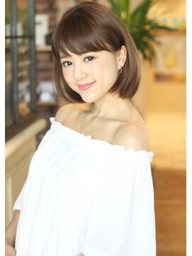 ビューイースト 亀戸 錦糸町(VIEW EAST) ミセス大人女子は耳かけボブで可愛くなる