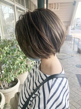 サンク ドリームプラザ店(CINQ) CINQ大柳 大人ショートボブxハイライトグレージュカラー