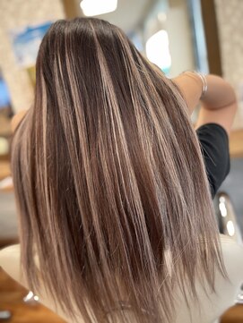 ケーアールツーエス 鳳店(KR2S) ＃ハイライト#バレイヤージュ#髪質改善#KR2S鳳