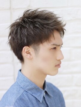 リット×ベリエ(Lit.×belier) ツーブロック/センターパート/ポイントパーマ[薩摩川内]